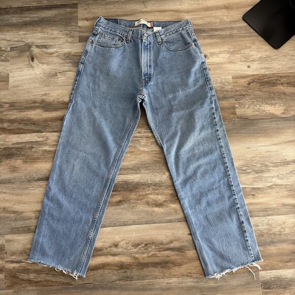 Vintage Levi’s 550 Relaxed Fit Jeans Men’s 34x32 Made in Colombia Light Wash - Picture 2 of 8